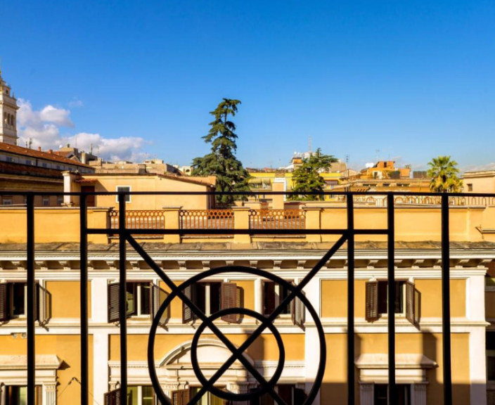 Imeline Rooma ja 4* hotell ROYAL COURT!