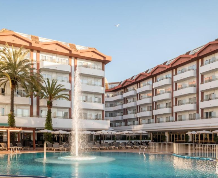 Puhkus Hispaania rannikul, peatu mugavalt 4* hotellis FLORIDA PARK!