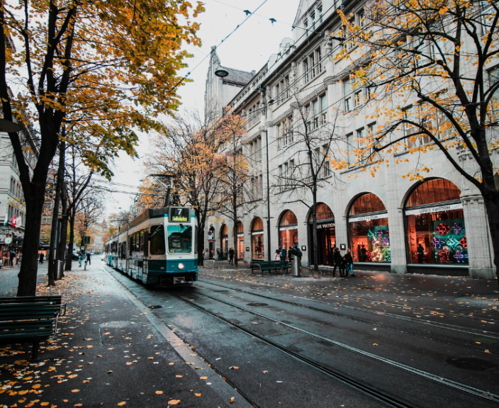 Kaunis Šveits, avasta Zürichit ja peatu 3* hotellis SWISS STAR TOWER!