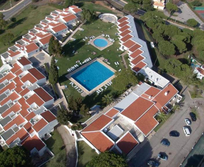 Imekaunis Algarve ootab, peatu 3* hotellis HOTEL APARTAMENTO DO GOLFE!