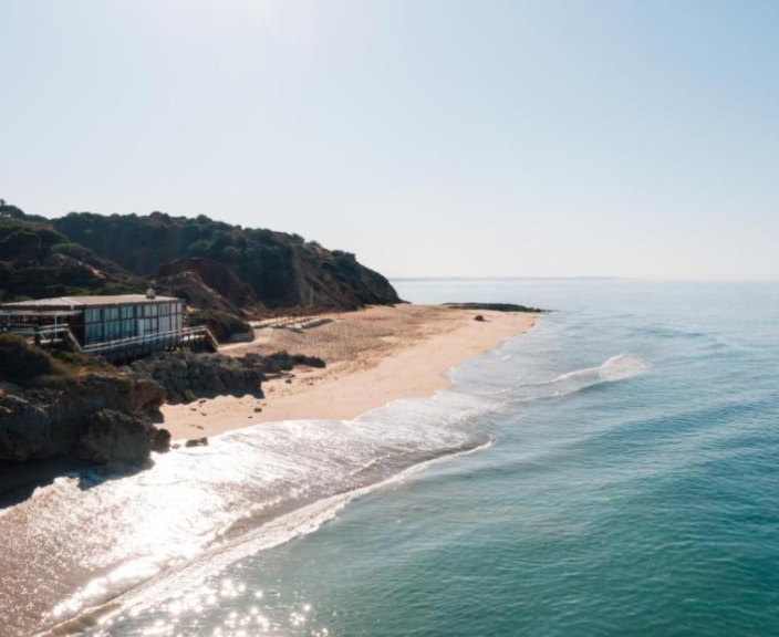 Puhkus imekaunis Algarve piirkonnas, peatu mugavalt 4* hotellis THE PATIO SUITE HOTEL!