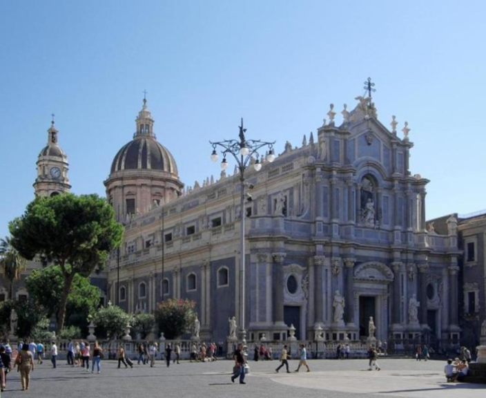Kaunis Sitsiilia, puhkus Catanias, 3* hotellis B&B TRA L'ETNA E IL MARE!