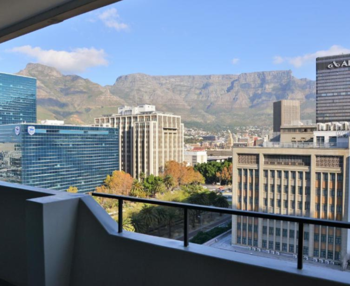 Lõuna-Aafika Vabariigi kuulus Cape Town ja 4* hotell CAPETONIAN!