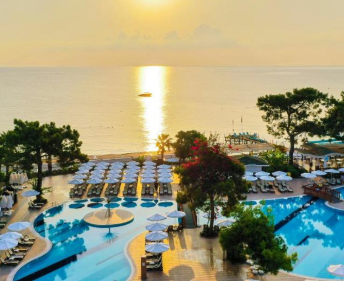 Meeldejäävad elamused 5* hotellis CRYSTAL AURA BEACH RESORT & SPA, Kemeris!
