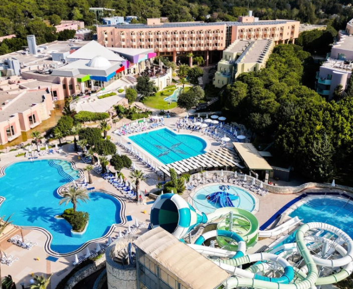 Puhkus mereäärses luksuses, 5* hotellis BLUE WATERS CLUB, Türgis!