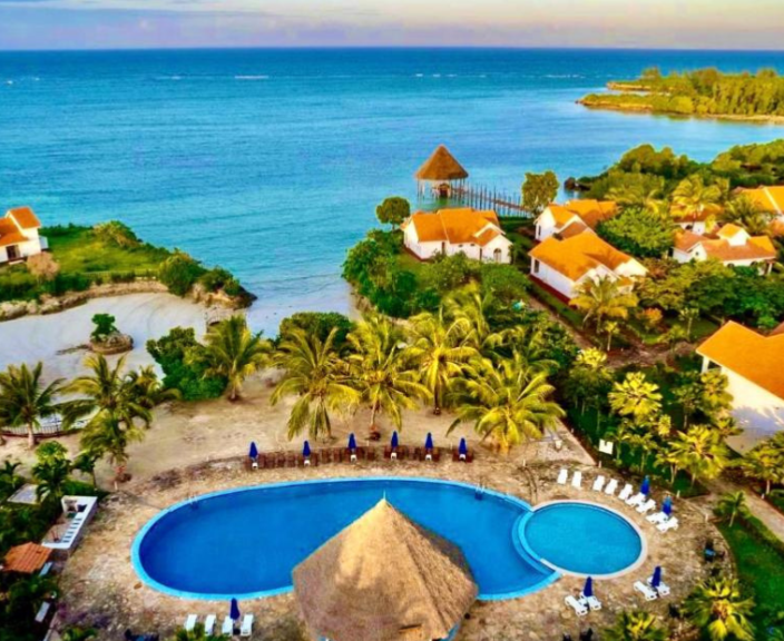 Puhkus ookeani ääres, 3* hotellis AZAO RESORT & SPA!