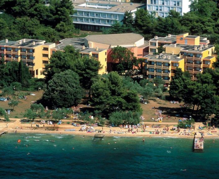 Puhkus Zadaris, Horvaatias, peatu 3* hotellis HOTEL DONAT!