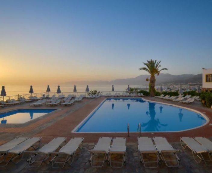 Merevaatega puhkus 4* HERSONISSOS VILLAGE HOTEL & BUNGALOWS hotellis, Kreekas!