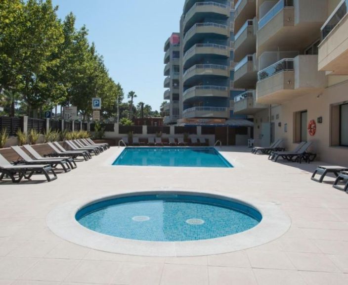 Lihtne puhkus Costa Dorada rannikul 3* hotellis CALIFORNIA APARTHOTEL!