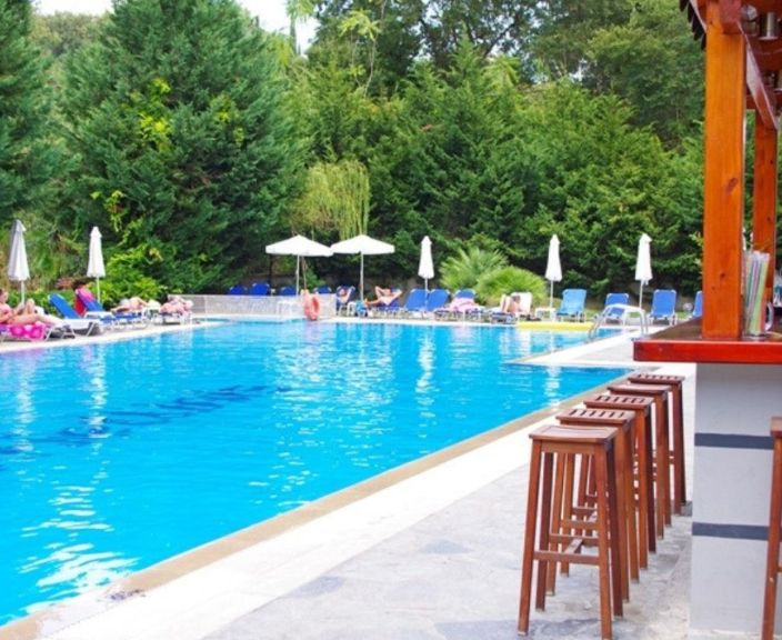 Ökonoomne puhkus Corful, 3* hotellis CHC HELLINIS!