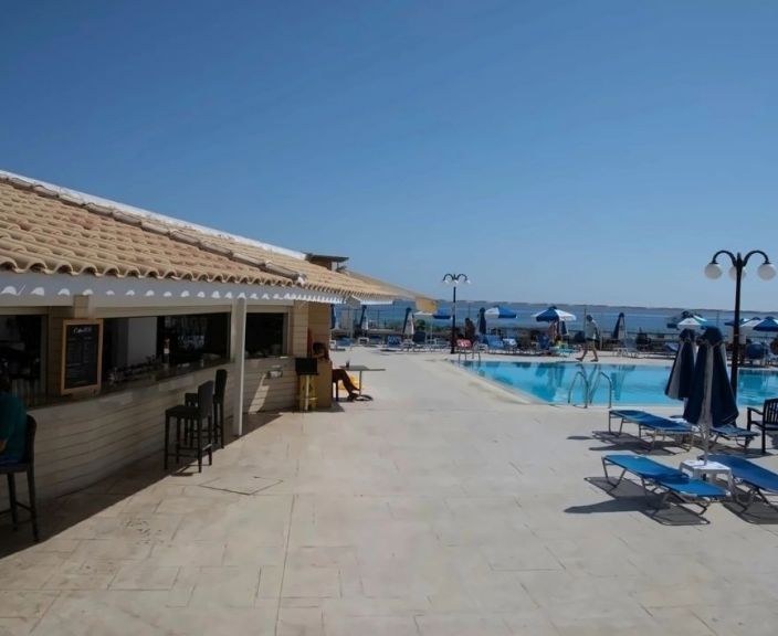Merevaadetega puhkus Küprosel, 3* hotellis TETYK HOTEL & SUITES!