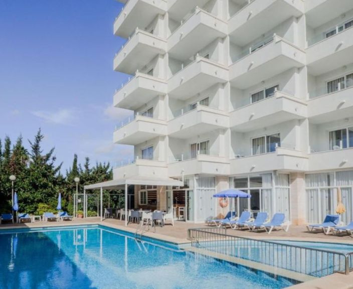 Rannalähedane puhkus Mallorcal, 3* hotellis APARTAMENTOS LA SANTA MARIA!
