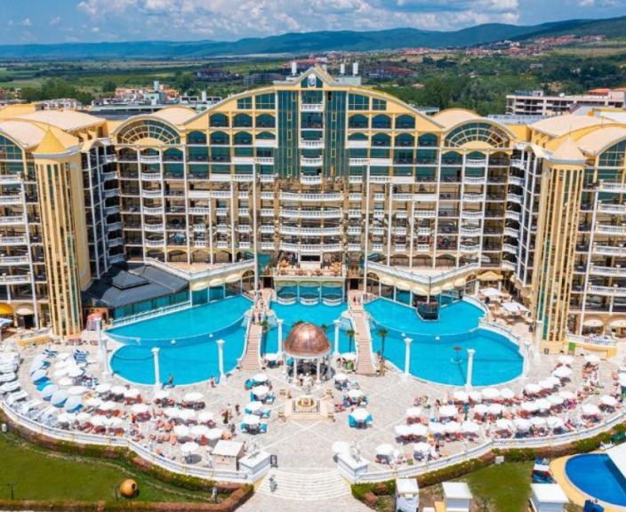 Suur hotellikompleks Bulgaarias, puhka 4* hotellis IMPERIAL PALACE!