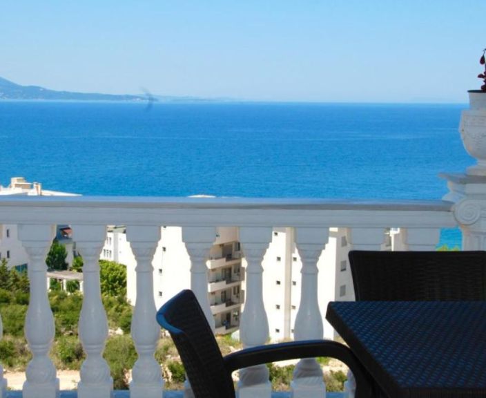 Kaunid vaated ja mugav puhkus Sarandas, 3* hotellis HOTEL KEOS!