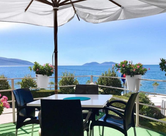 Reis Albaaniasse, lihtne 3* hotell AMBASSADOR HOTEL!