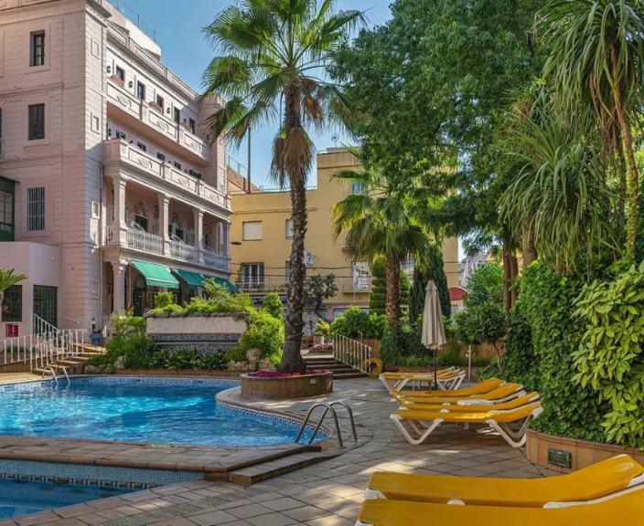Kaunis Costa Brava ja puhkus 3* hotellis GUITART ROSA (Adults Only)!