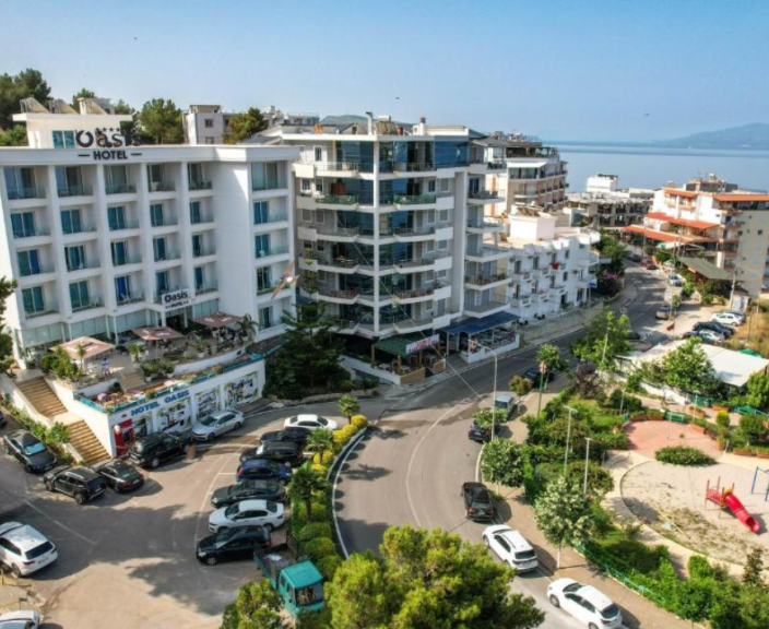 Reis Albaaniasse, 4* hotellis HOTEL OASIS!
