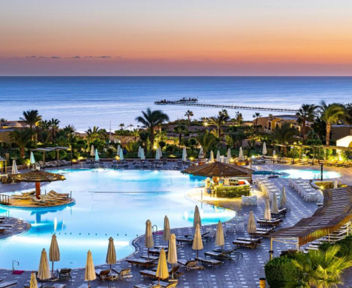 Reis Marsa Alami, 5* hotell THREE CORNERS FAYROUZ PLAZA BEACH RESORT!