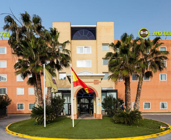 Mugav puhkus Alicantes, 3* hotellis B&B HOTEL ALICANTE!