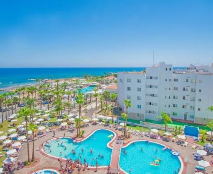 Perepuhkus Küprosel, 4* hotellis MARLITA BEACH HOTEL APARTMENTS!