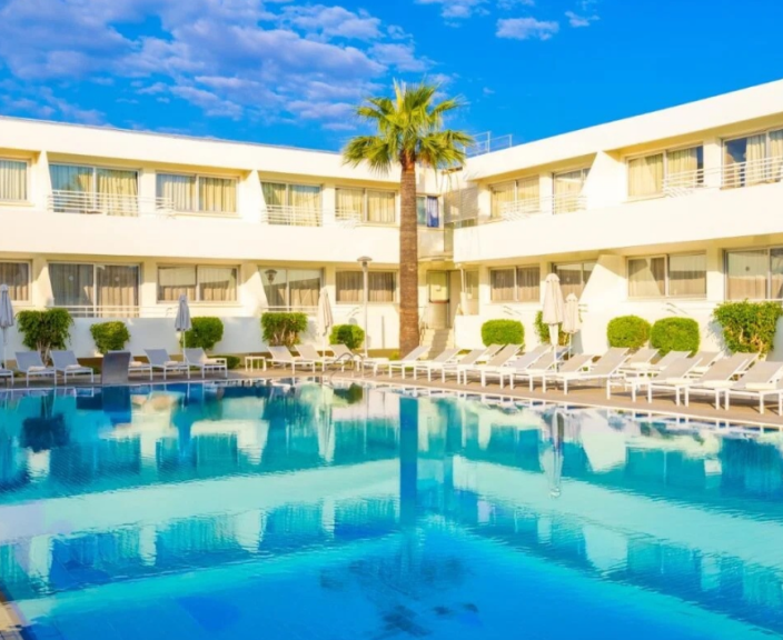 Mugav puhkus Ayia Napal, 4* hotellis MELPOANTIA LUXURY APARTMENTS AND SUITE!