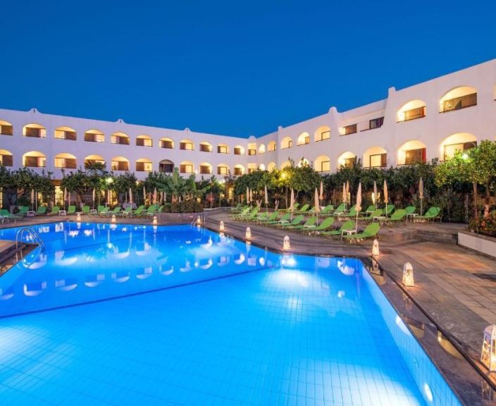 Peoliste meelispaik peatumiseks 3* MALIA HOLIDAYS hotell Kreetal!