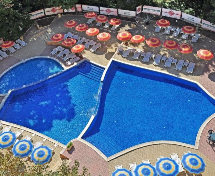 Hästi sobiv hotell perepuhkuseks 3* PARADISE GREEN PARK hotellis Bulgaarias!