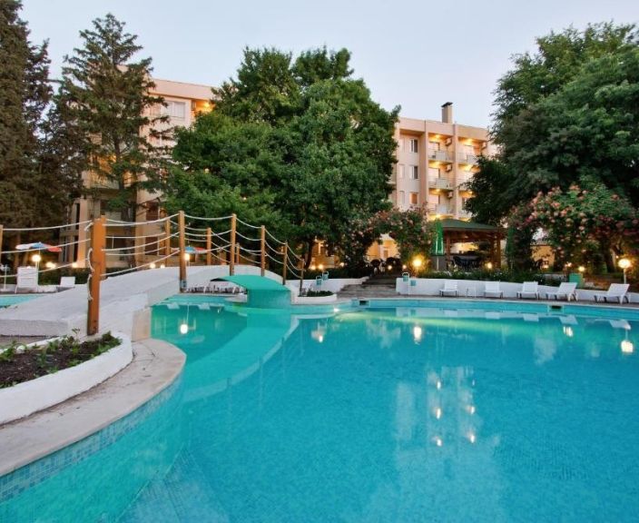 Avarate tubadega puhkus 3* LJULJAK hotellis Bulgaarias!