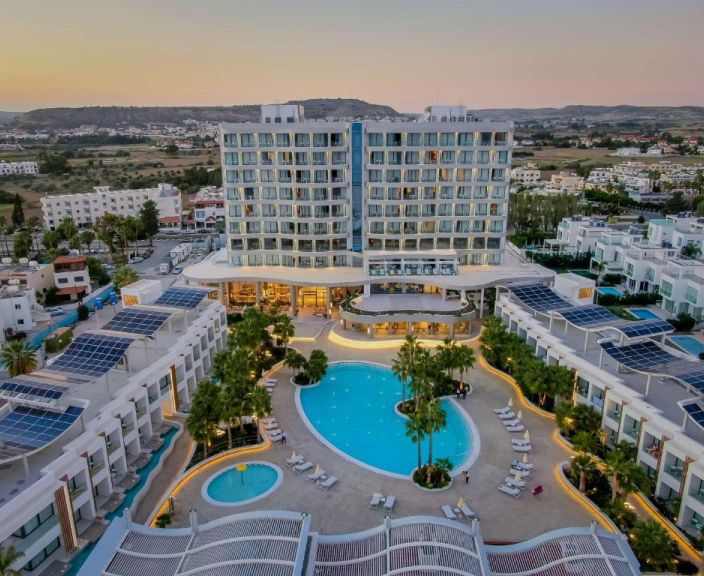 Puhkus Larnacas 5* hotellis RADISSON BEACH RESORT LARNACA!