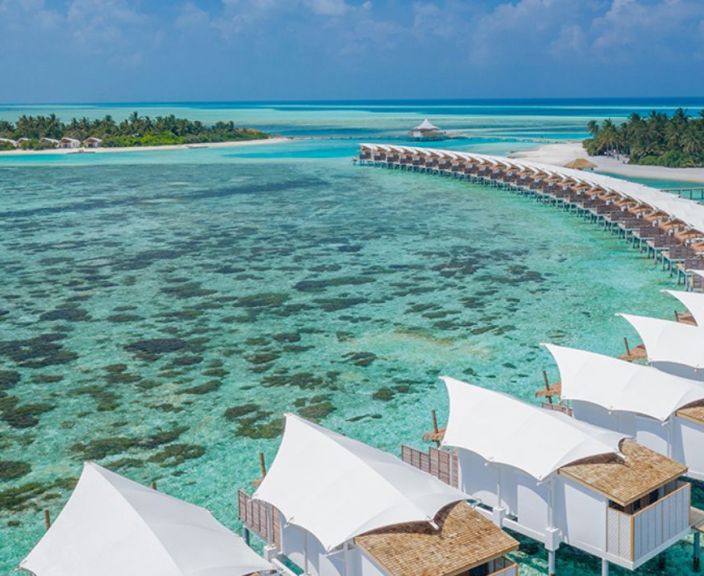 Avasta Maldiivid ja peatu 4* hotellis Cinnamon Hakura Huraa Maldives!