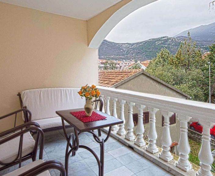 Võluv puhkus Montenegros, 3* ADROVIC APARTMENTS!