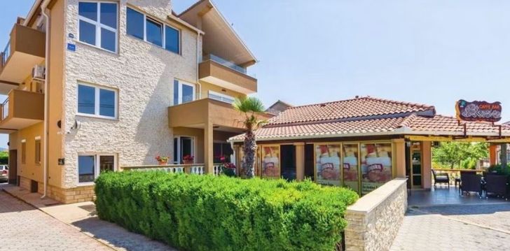 Privaatne puhkus Zadaris, 3* hotellis APARTMENTS BOZENA! 2