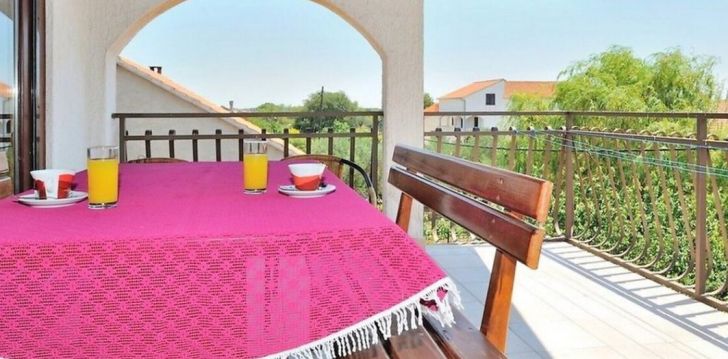 Privaatne puhkus Zadaris, 3* hotellis APARTMENTS BOZENA! 15