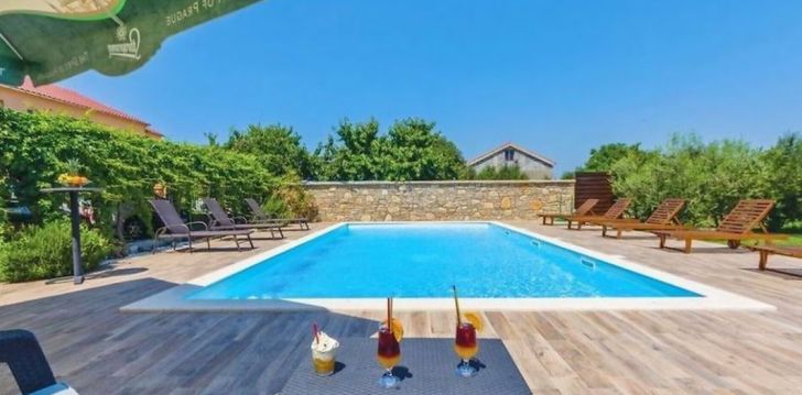 Privaatne puhkus Zadaris, 3* hotellis APARTMENTS BOZENA! 1