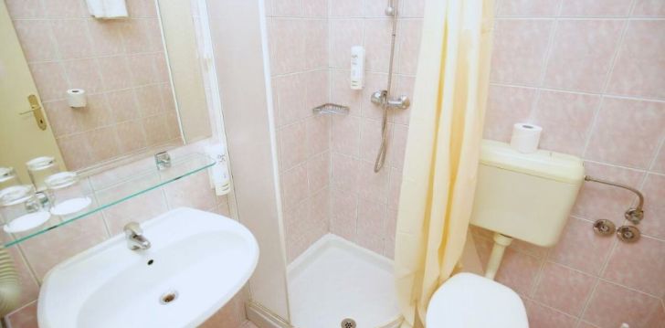 Puhkus Zadaris, Horvaatias, peatu 3* hotellis HOTEL DONAT! 24