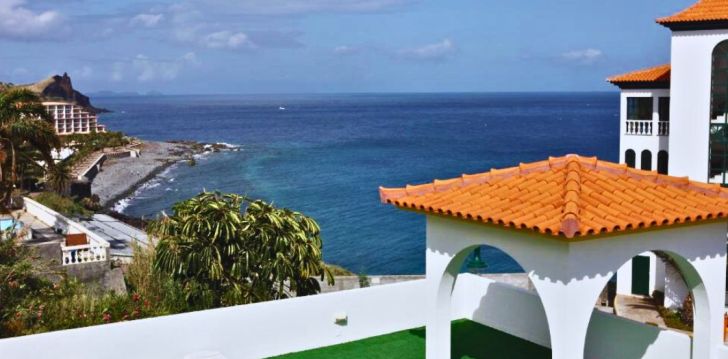 Kaunis Madeira ja puhkus 4* hotellis CANICO BAY! 1