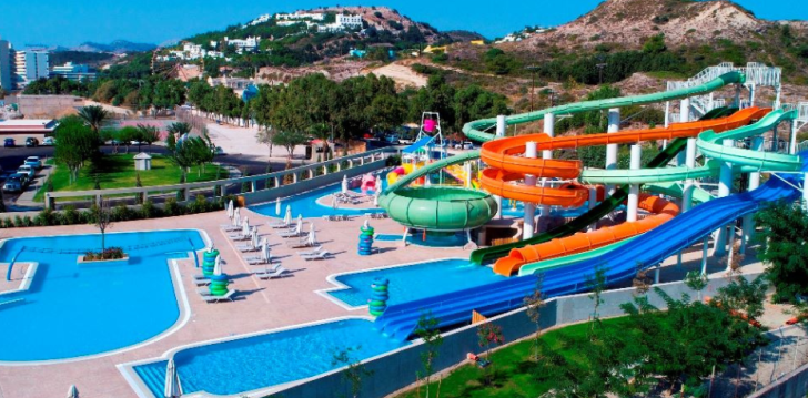 amada-colossos-resort
