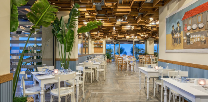 amada-colossos-resort