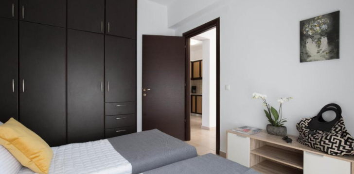 blue-sky-apartment