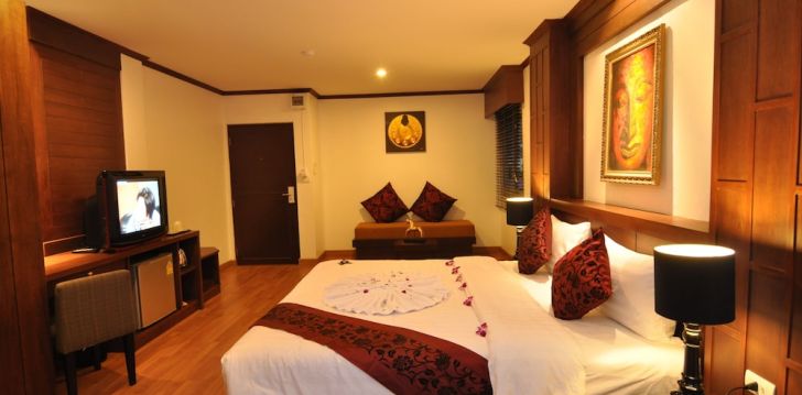 Ökonoomne puhkus Phuketis, 3* hotellis HEMINGWAY'S HOTEL! 19