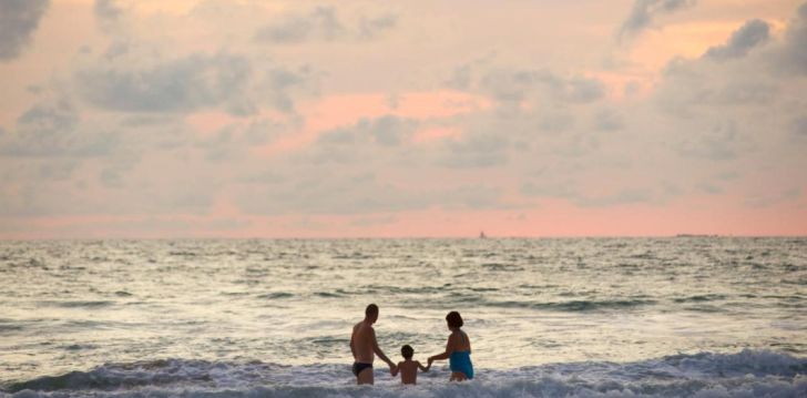 Meeldejääv puhkus Phuketis, 4* hotellis KATATHANI PHUKET BEACH RESORT! 11