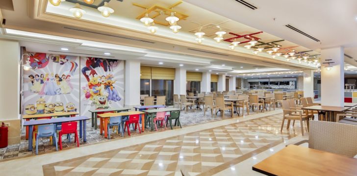 Perepuhkus Türgis, 4* hotellis CRYSTAL CLUB WORLD OF COLOURS! 4