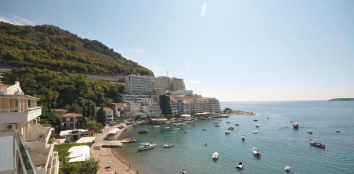 Puhkus 3* hotellis APARTMENTS LUX TRI RIBARA, Montenegros! 11