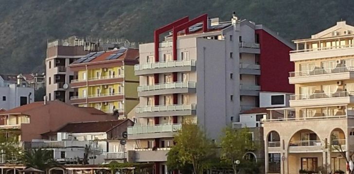 Puhkus 3* hotellis APARTMENTS LUX TRI RIBARA, Montenegros! 1