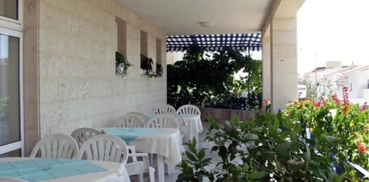 Reis Bulgaariasse, peatu 3* hotellis LARISA 1&2! 8