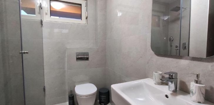 Puhka Montenegros 3* hotellis APARTMENTS KALA NEW! 12
