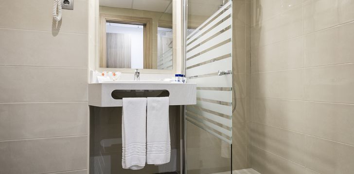 Hea hinna ja kvaliteedi suhe, puhkus Hispaanias 4* hotellis BEST SAN FRANCISCO! 27