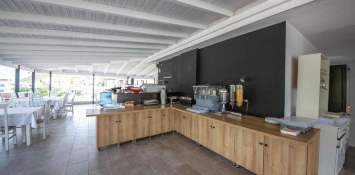 Kaunis Albaania ja Ksamil, peatu 4* hotellis BIANCO! 7