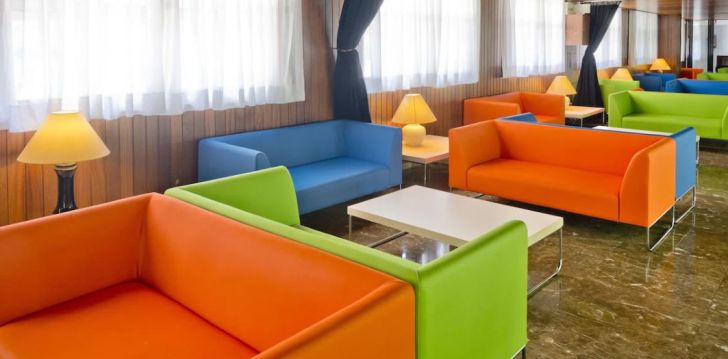 Meeleolukas puhkus Costa Bravas 4* hotellis GHT OASIS PARK & SPA! 7