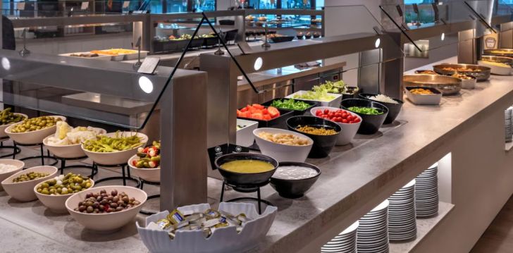 Meeleolukas puhkus Costa Bravas 4* hotellis GHT OASIS PARK & SPA! 13